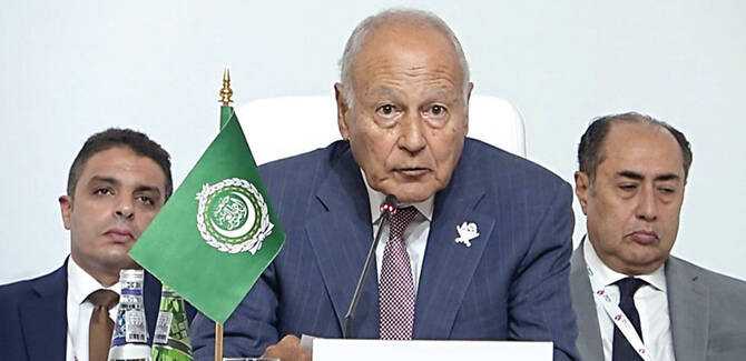 KTT Darurat Arab Islam: “Qatar, Anda Tidak Sendirian”